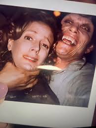 Hear me out!! If vampires don't have a reflection how did he do this?  S3:E12