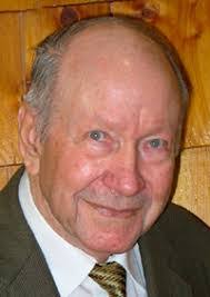 Glenn Squires's Instagram, Twitter & Facebook