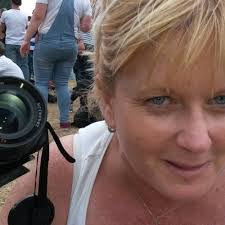 Tessa Kerr's Instagram, Twitter & Facebook