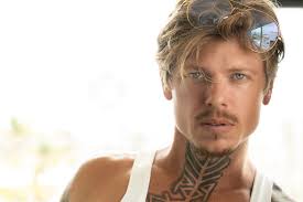 modeling #modellife #modelshoot #photography #photooftheday #photo  #malemodel #malemodels #malefashion #fashion #fashionstyle #instagood  #instadaily #instalike #instagram #mensfashion #bradpittyoung #summervibes  #glasses #mensstyles