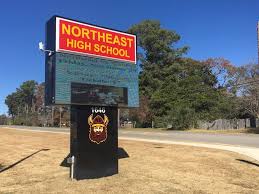 Entouch wireless offers government assisted wireless services to low income families and individuals in georgia. Bibb County Schools Receive Free Smart Phones Wifi 41nbc News Wmgt Dt