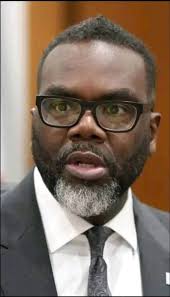 🚨 BREAKING: Sen. Chris Murphy says it is “unconstitutional and deeply  immoral” for a president to jail or silence political opponents, warning it  could “boomerang”