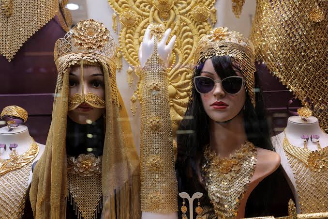 In Dubai's Gold Souk, bullion's record run brings little joy for jewellers  | Reuters