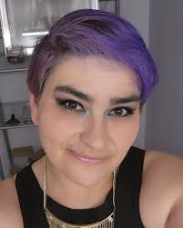 I get told all the time that I have a twin or a doppelganger... would be  cool to find them