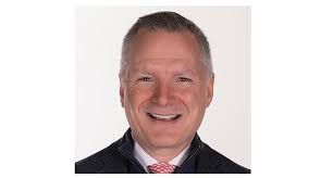 Bob McIntire, a Respected and Kind Executive, Dies at 52