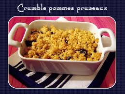 Emietter cette pâte au dessus des pommes de façon à les recouvrir. Crumble Pommes Pruneaux Pause Gourmandises