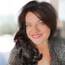 So very proud of this amazing champion. Well done and congratulations  Damien Butler. You really deserve the recognition for all you do and all  you can do with the platform as well! |