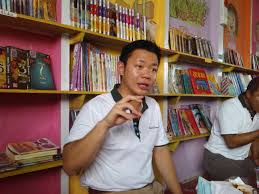 Umur 70 tahun) merupakan pengusaha indonesia yang memulai usaha di industri pengolahan kayu. Tanoto Scholars Gathering 2014 Anderson Bapak Kamu Punya Bisnis Rokok Kabar24 Bisnis Com