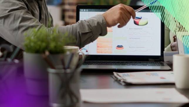 How Businesses Can Build a Stronger Digital Presence - financearray