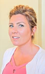 Tessa Clements's Instagram, Twitter & Facebook