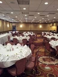 Small Wedding In Grand Conference Room Small Wedding Conference Room Decor