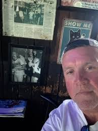 Benjamin Clow's Instagram, Twitter & Facebook