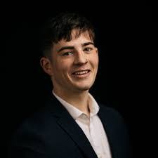 Mark Veale's Instagram, Twitter & Facebook