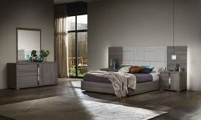 Even many people say that las vegas is never dark. Alf Contemporary Bedroom Set Gaia Contemporary Bedroom Sets Furniture Modern Italian Bedroom