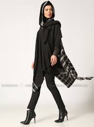 Ekoseli Tunik Siyah Tuva By Burcu Aslan Fashion Hijab Fashion Hijab Casual