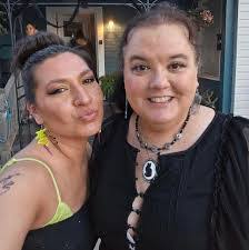 Lea Ferguson's Instagram, Twitter & Facebook