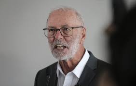 Simon Wilson: Can Wayne Brown's 10 steps to success save us from dumb  density decisions or help Auckland FC into a new home?