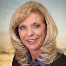 Tammy Pomeroy's Instagram, Twitter & Facebook