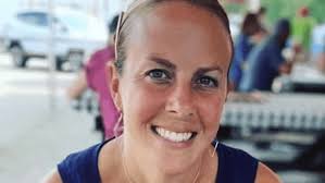 Amy Laureano's Instagram, Twitter & Facebook