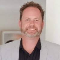 Glenn Hay's Instagram, Twitter & Facebook