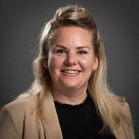 10+ "Suzanne Star" profiles