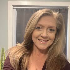 Leaving tomorrow, we have children toys: play boat, 2 small balls, bucket  and spade and a floating duck you can sit in. Plus pack of swimming nappies  size huggies size 5-6 Beach