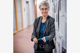 Sollte das medikament contergan schuld an den missbildungen sein, jenes präparat, das ausgerechnet von derjenigen firma produziert wird, die sein sozius. Interview Ç€ Wir Mussen Alle Irritationsfahiger Sein Der Freitag