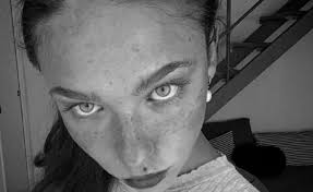 È nominata per la canzone 'proof' dal film 'il. 4zabbgwrwzf3m