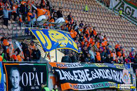 Gospodarze prowadzili po golach michała nalepy z rzutu karnego i maciej jankowski. Galeria Zaglebie Lubin Arka Gdynia 17 03 2019 Stadionowi Oprawcy