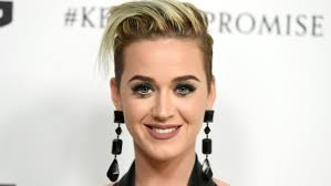 Short haircuts that bring out the beauty of the face with all its clarity are the favorite hairstyles for katy perry. Katy Perry Got A Buzzy New Haircut See Her Daring Cropped Do