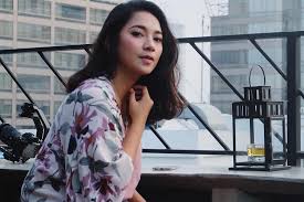 Cerita dinda kirana putus dari pacar orang korea. Dinda Kirana Merasa Tua Lihat Rizky Alatas Adzana Bing Slamet Menikah Okezone Celebrity
