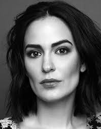 Alyssa Fox's Instagram, Twitter & Facebook