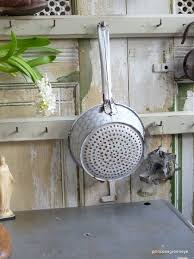 Uromas Durchschlagsieb Emaille Sieb Vintage Shabby Altes Emaille Metall Von Princessgreeneye Topfe Pfannen Kuch Vintage Enamelware Enamelware Vintage