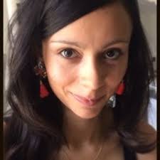 Mariana Steiner's Instagram, Twitter & Facebook