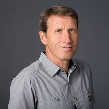 Conflict Resolution Experts in Both Languages