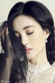 Ngẩn ngơ trước nhan sắc "nữ thần mặt mộc” Vương Lệ Khôn: Tiểu tam với quá  khứ ê chề