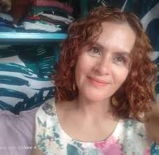 Hello all beautiful ladies here.i like to share my natural curly hair . 🥰i  am new here.