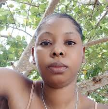 Sharing Joyful Moments Giveaway! 🎄 This Christmas, we want to celebrate  the little things that make the season special. A season filled with  laughs, the traditions, the family feasts, all the joyful