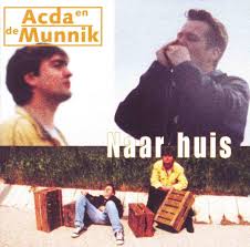 Gelukkig komt er nog een afscheidstournee… en komen ze ook hier in de stad… ik moet daar bij zijn… afsluiten… via facebook. Bol Com Naar Huis Acda De Munnik Cd Album Muziek