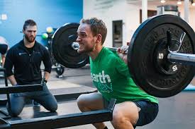 What's the best way to do back squats? Ask The Expert What S The Right Squat Form For Me