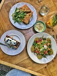 Ea spune că berea poate fi produsă folosind doar 4 ingrediente: Fabrica De Bere Buna Romanian Craft Beer Bar Blogu Lu OtravÄƒ