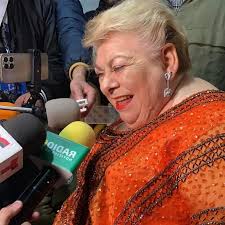 Francisca Viveros Paquita la del barrio: adiós a la Guerrillera del bolero