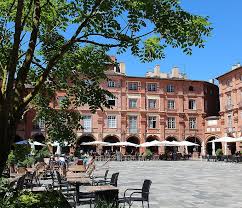 Selon le critère organique, les finances publiques peuvent aussi être présentées comme l'ensemble des règles gouvernant les finances de l'état, des collectivités territoriales. Accueil Ville De Montauban