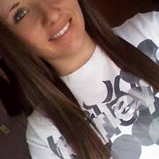 Annie Edwards (@AnnieLeeEdwards)