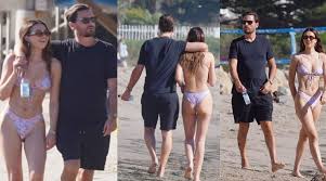 Thankful 4 these ppl, amelia captioned a photo of herself, scott and another friend. Scott Disick Amelia Hamlin Confirm Relationship With Their Budding Romantic Photos Of Malibu Seaside Stroll Best Toppers
