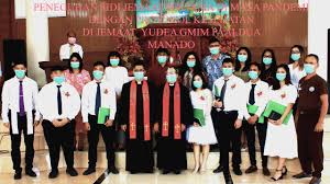 Materi katekisasi sidi jemaat gmim. Peneguhan Sidi Jemaat Pertama Di Masa Pandemi Gereja Gmim Yudea Manado Youtube