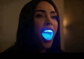 When you shine a black light