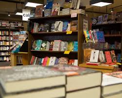 5 Great Milwaukee Bookstores Renaissance Books Bookstore Bookshop