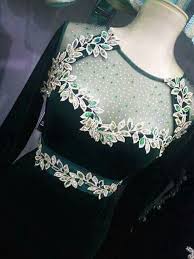 Pin By عادل لمباركي On Caftan Et Traditionaux Pattern Dress Women Traditional Fashion Fashion