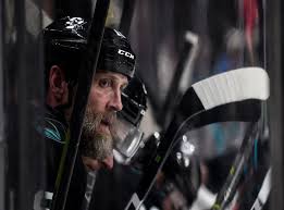Healthy Joe Thornton Is Key For Sharks Joethornton San Jose Sharks Joe Thornton National Hockey League